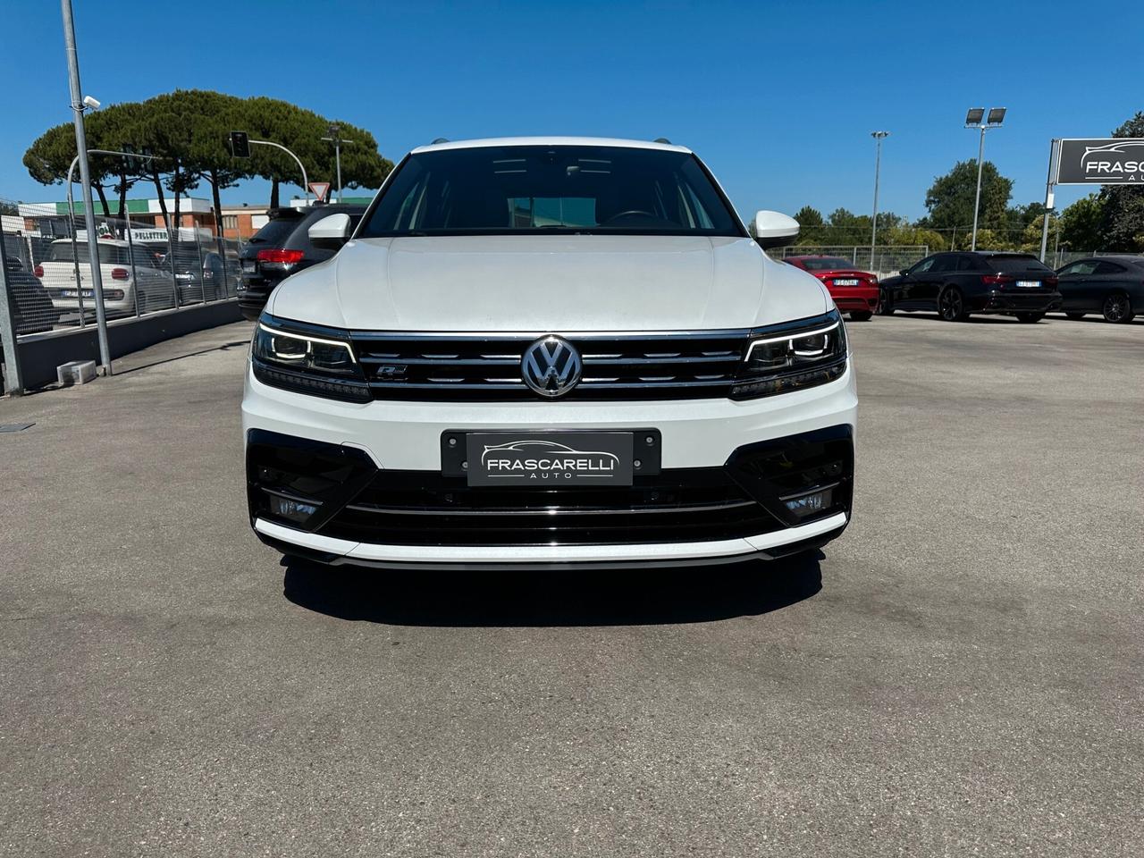 Volkswagen Tiguan 2.0 BiTDI SCR DSG 4MOTION Advanced R-Line BMT /TETTO /STRAFULL