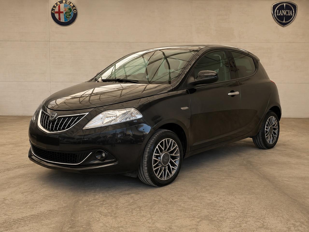 LANCIA Ypsilon III 2021 - Ypsilon 1.0 firefly hybrid Gold Plus s&s 70cv 5p.ti