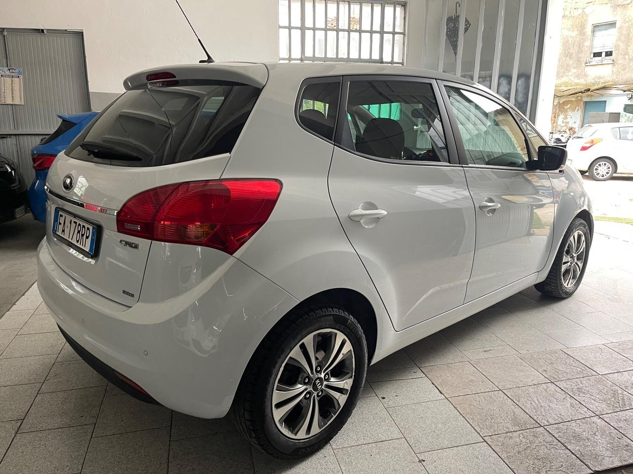 Kia Venga 1.4 CRDi 90CV Cool