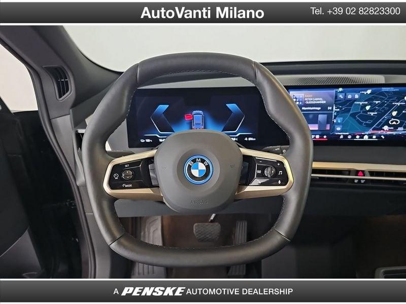 BMW iX iX xDrive50 Pacchetto Sportivo