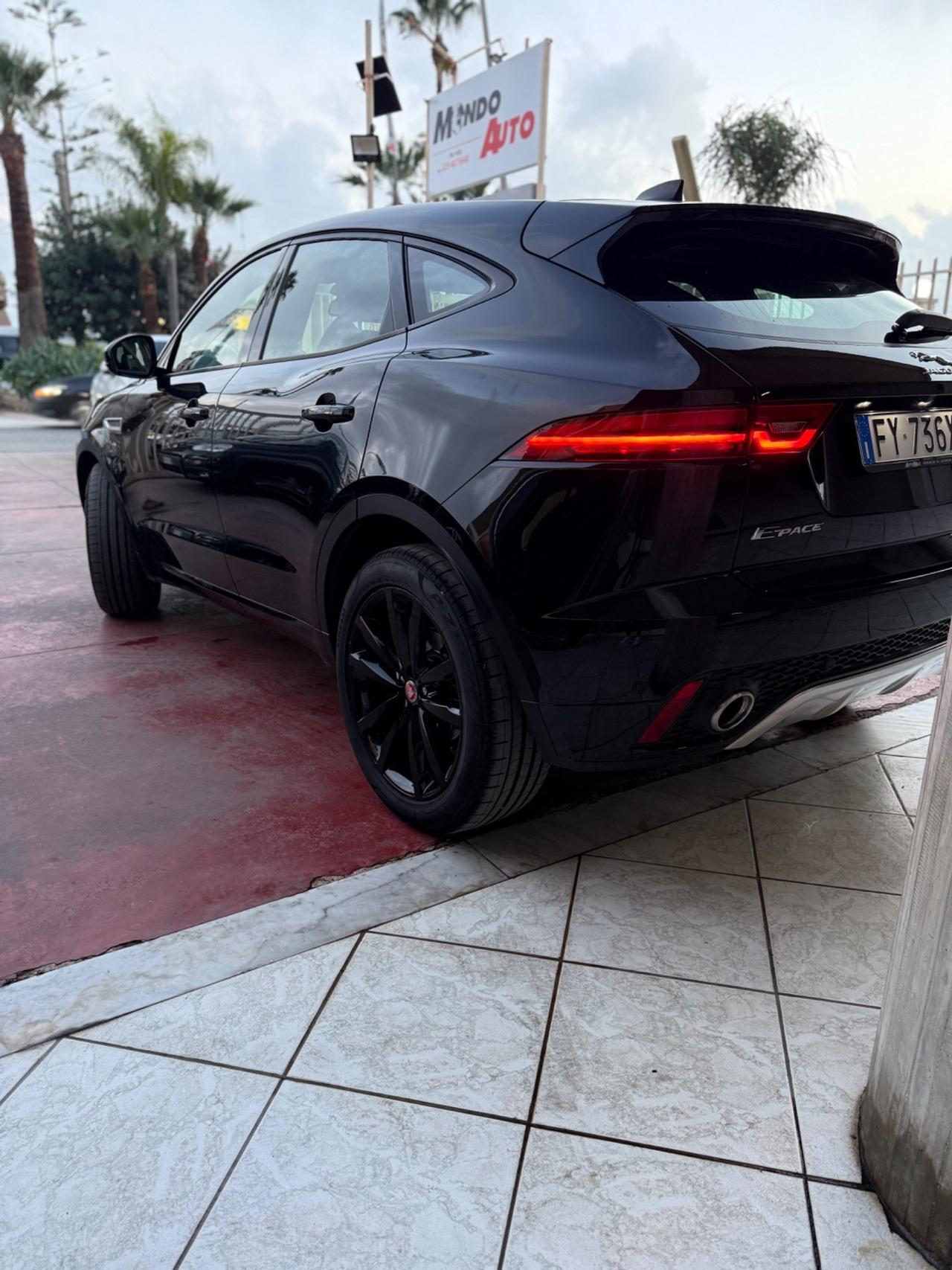 Jaguar E-Pace 2.0D 180 CV AWD R-Dynamic