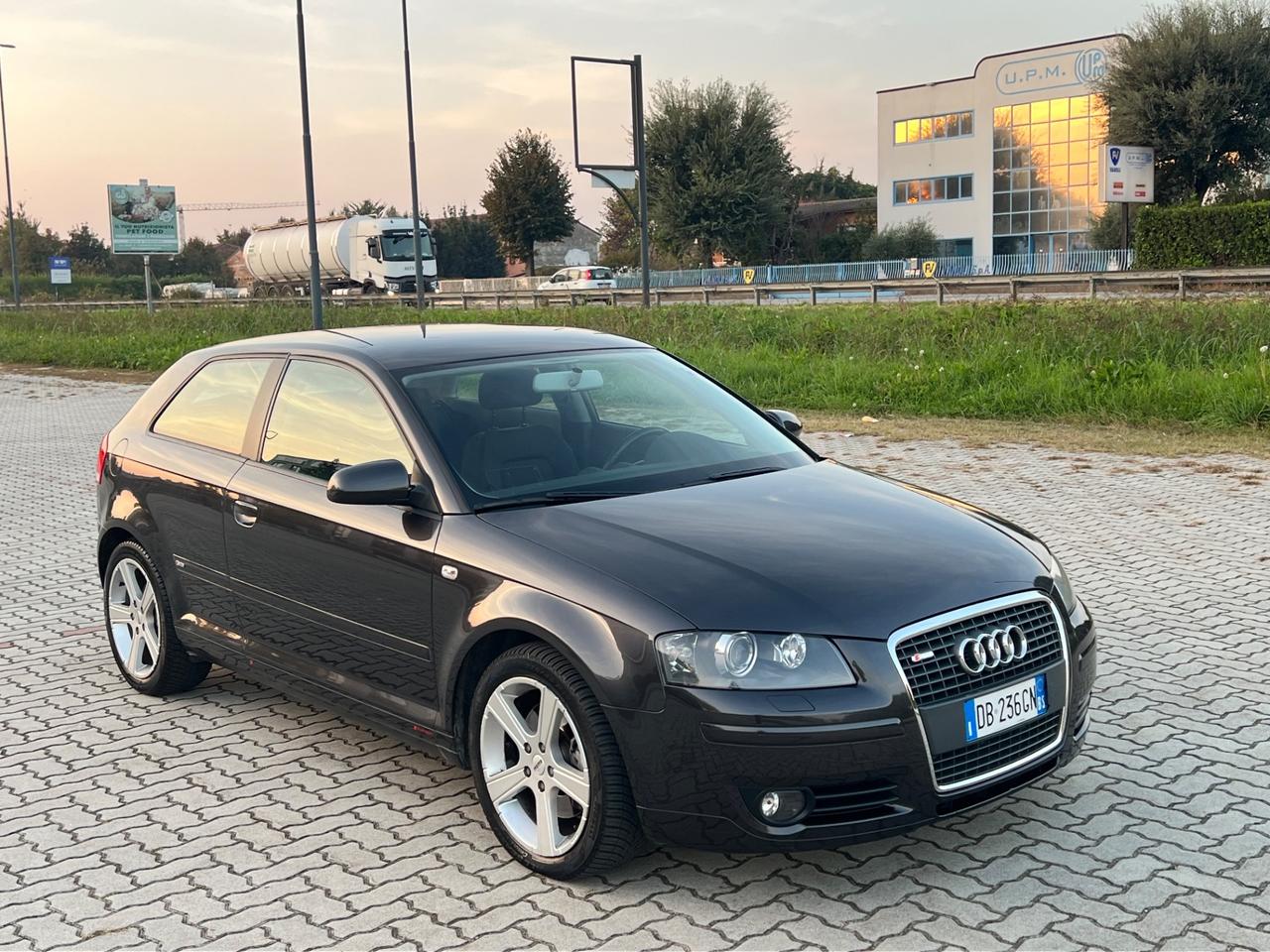 Audi A3 2.0 16V TFSI DSG Ambition