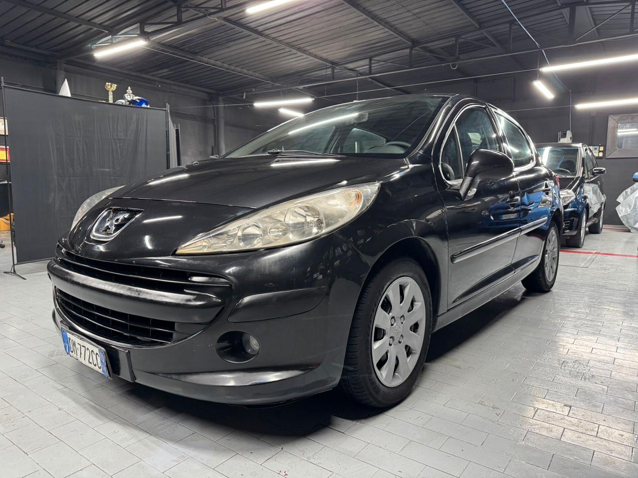 Peugeot 207 1.4 VTi 5p. X Line Neopatentati