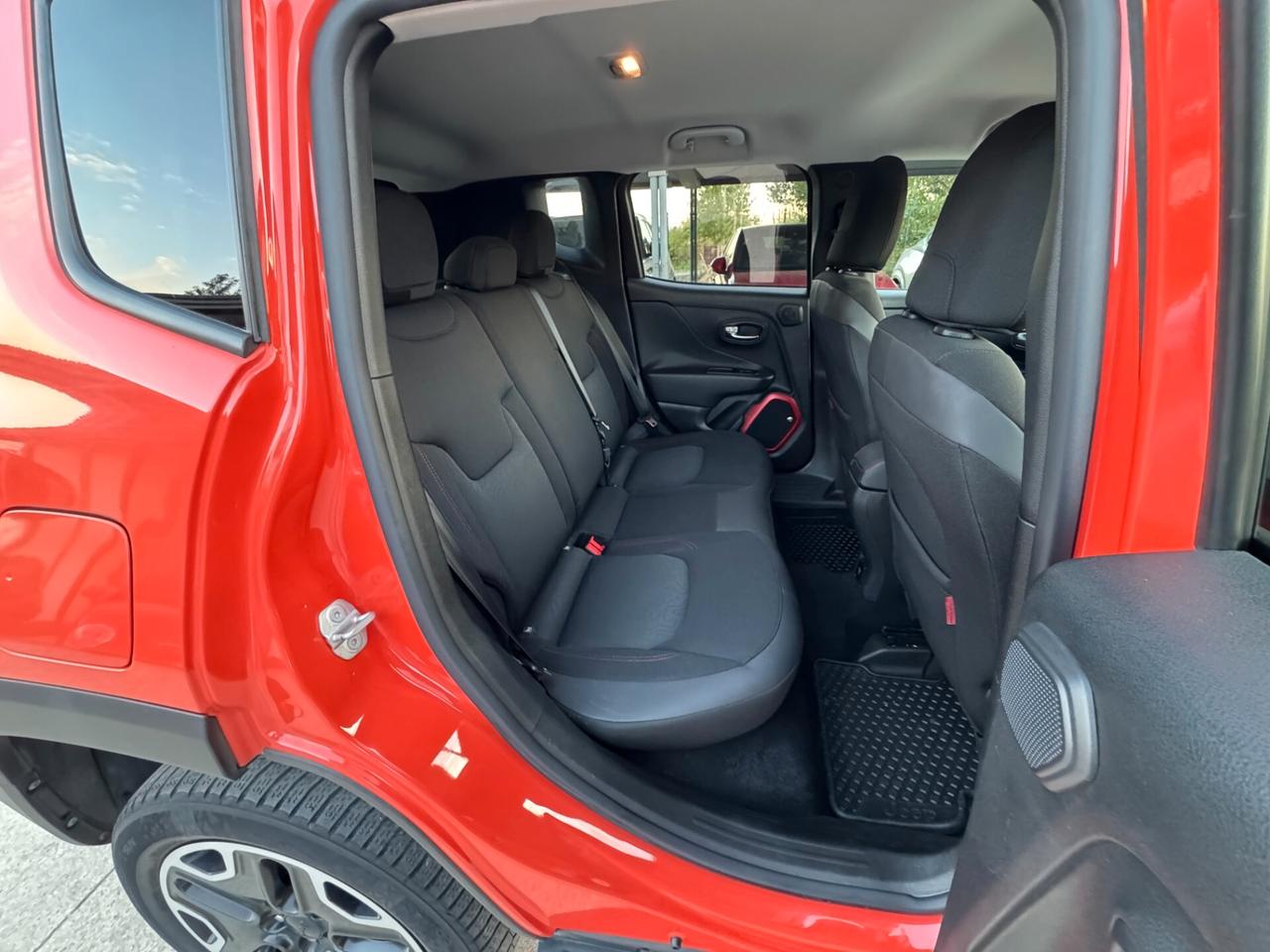 Jeep Renegade 2.0 Mjt 170CV 4WD Active Drive Low Trailhawk