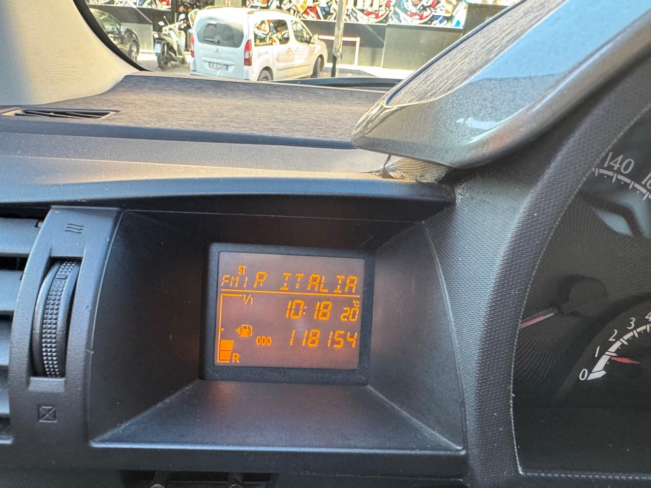 Toyota iQ 1.4 D-4D 90cv Multidrive