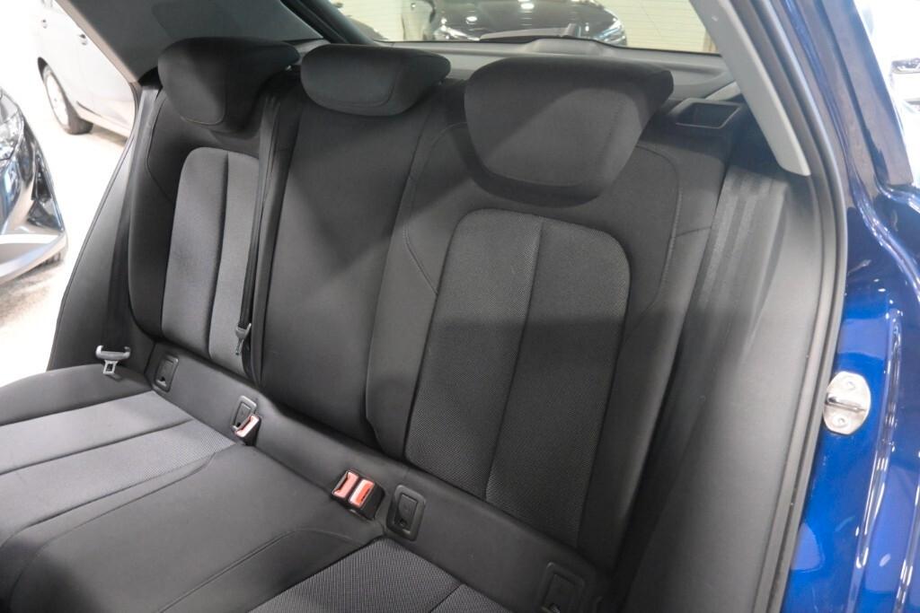 Audi Q2 30 TDI S tronic Business