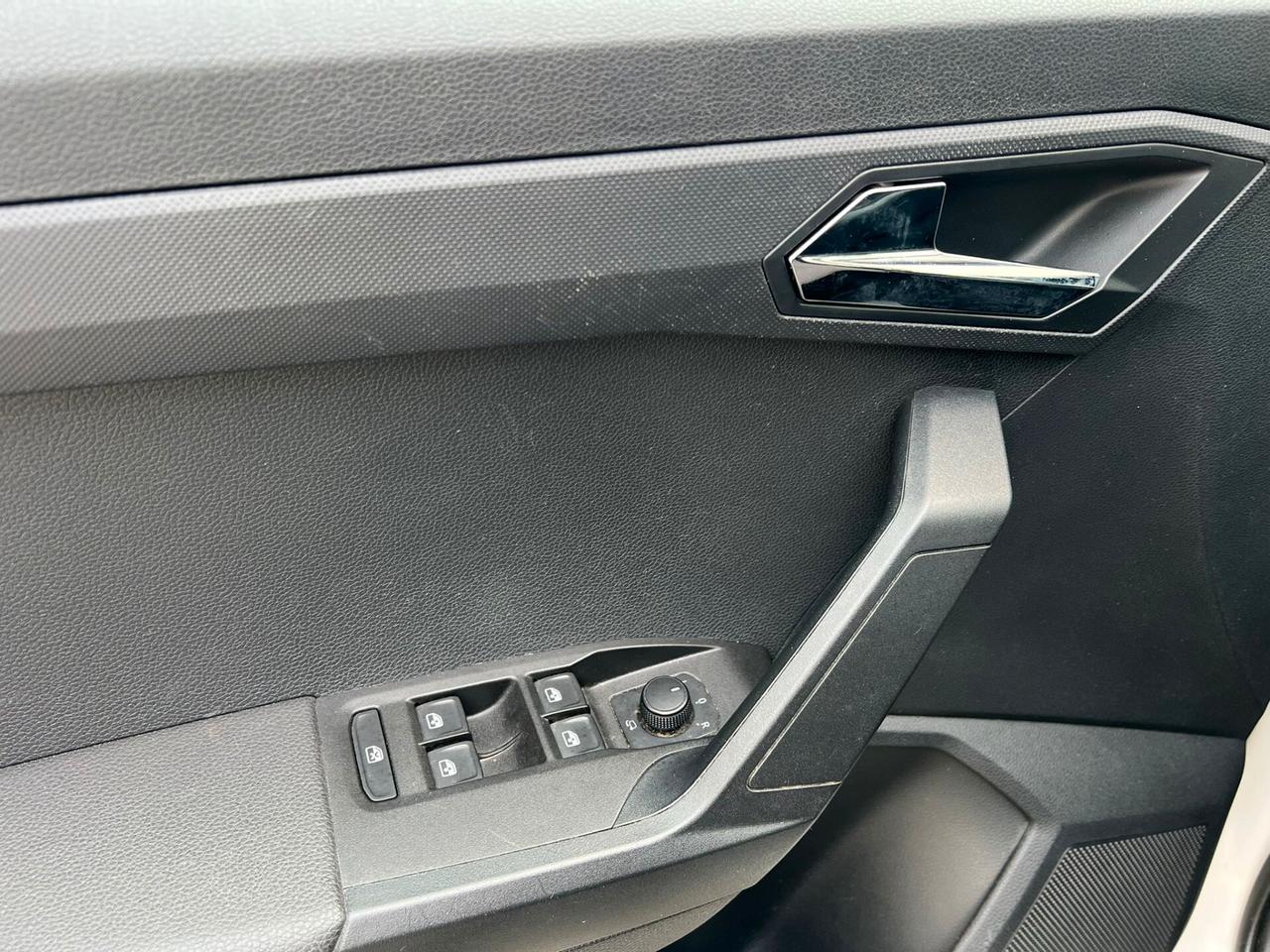 SEAT ARONA 1.6 TDI 95CV 2018!!! PROMO !!!