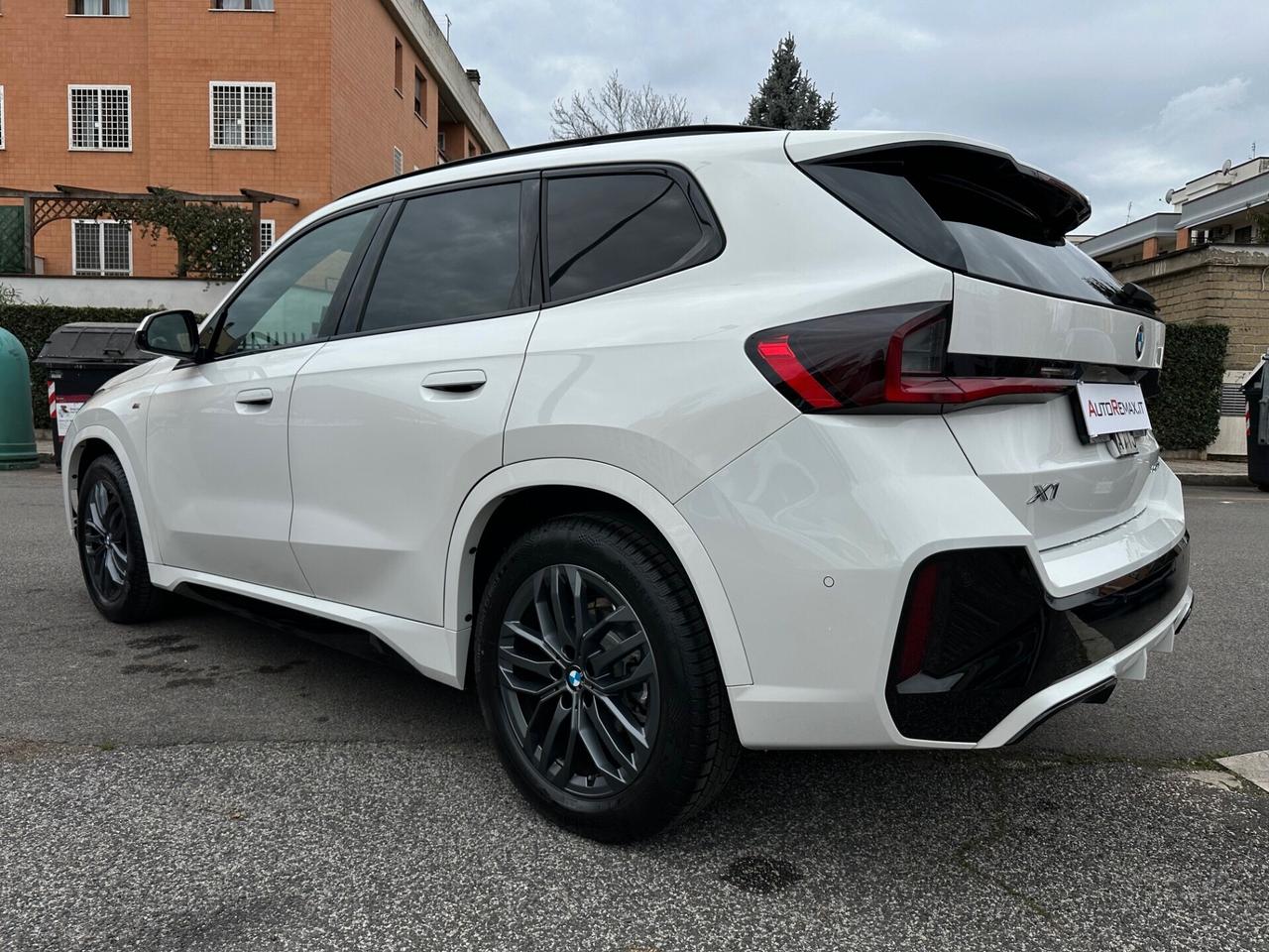 Bmw X1 18i MSport Edition, Tetto panoramico, Harman Kardon, 18"