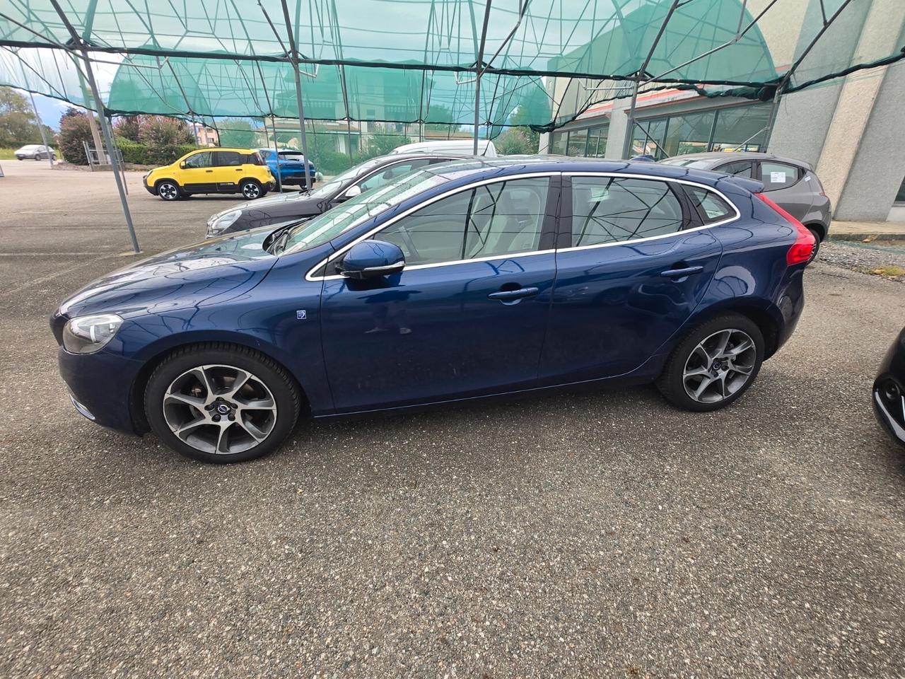 Volvo V40 D2 1.6 Volvo Ocean Race