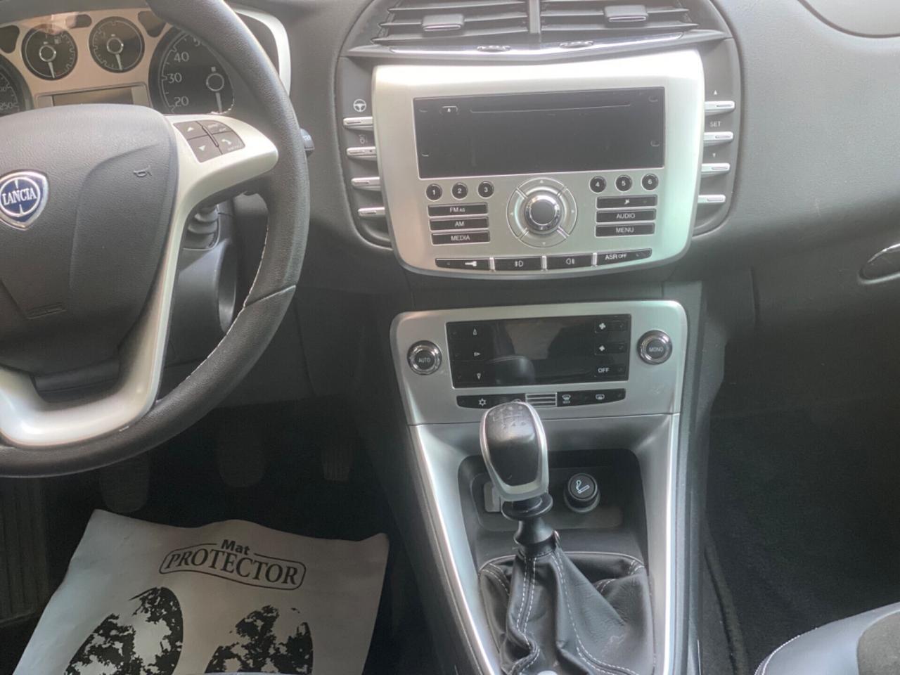 Lancia Delta 1.4 T-Jet 150 CV Platino