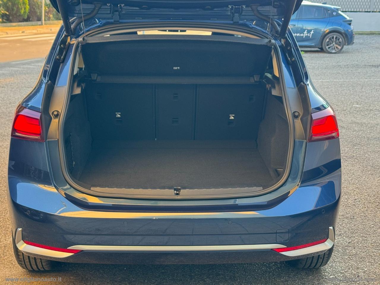 BMW 218d Active Tourer Luxury