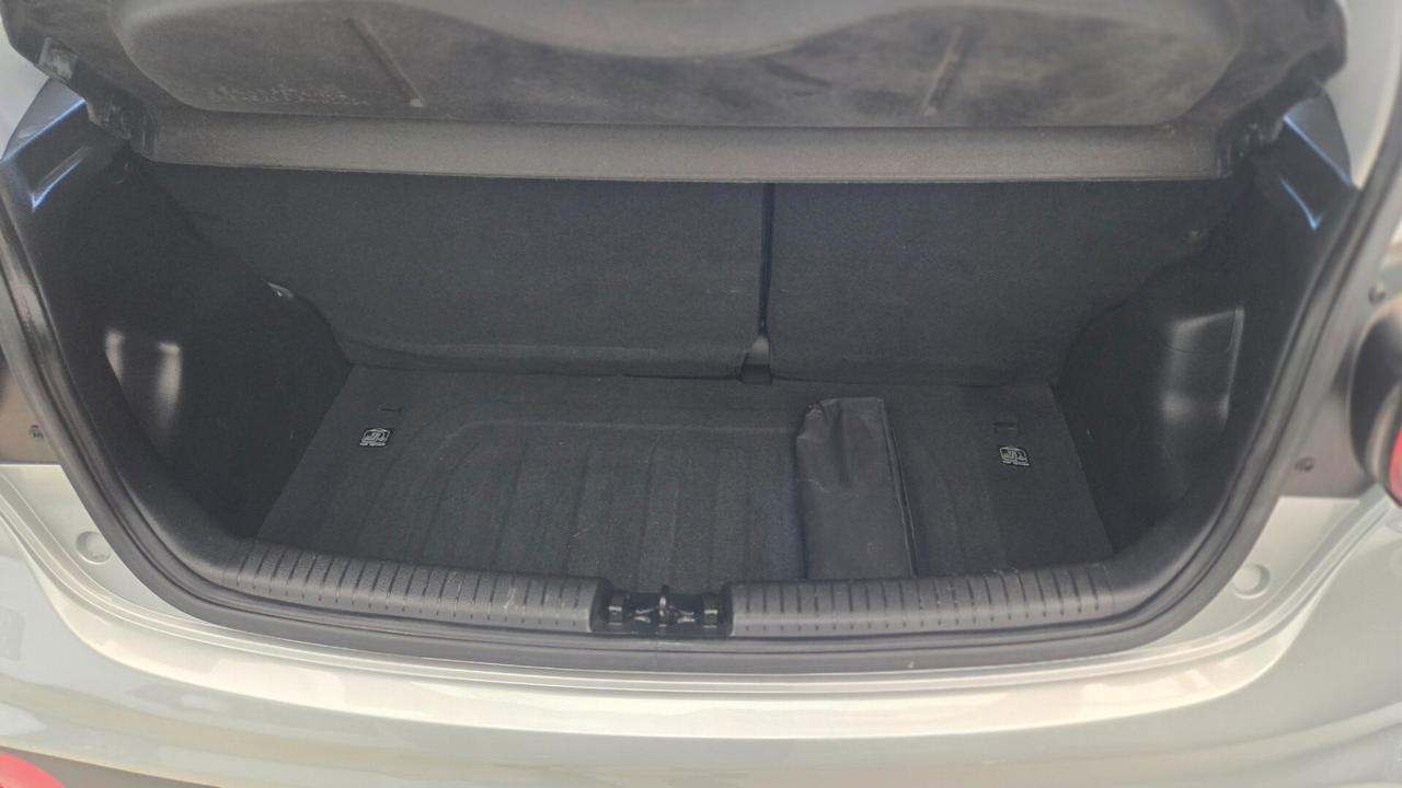 Hyundai i10 1.0 LPGI Econext Login unico proprietario