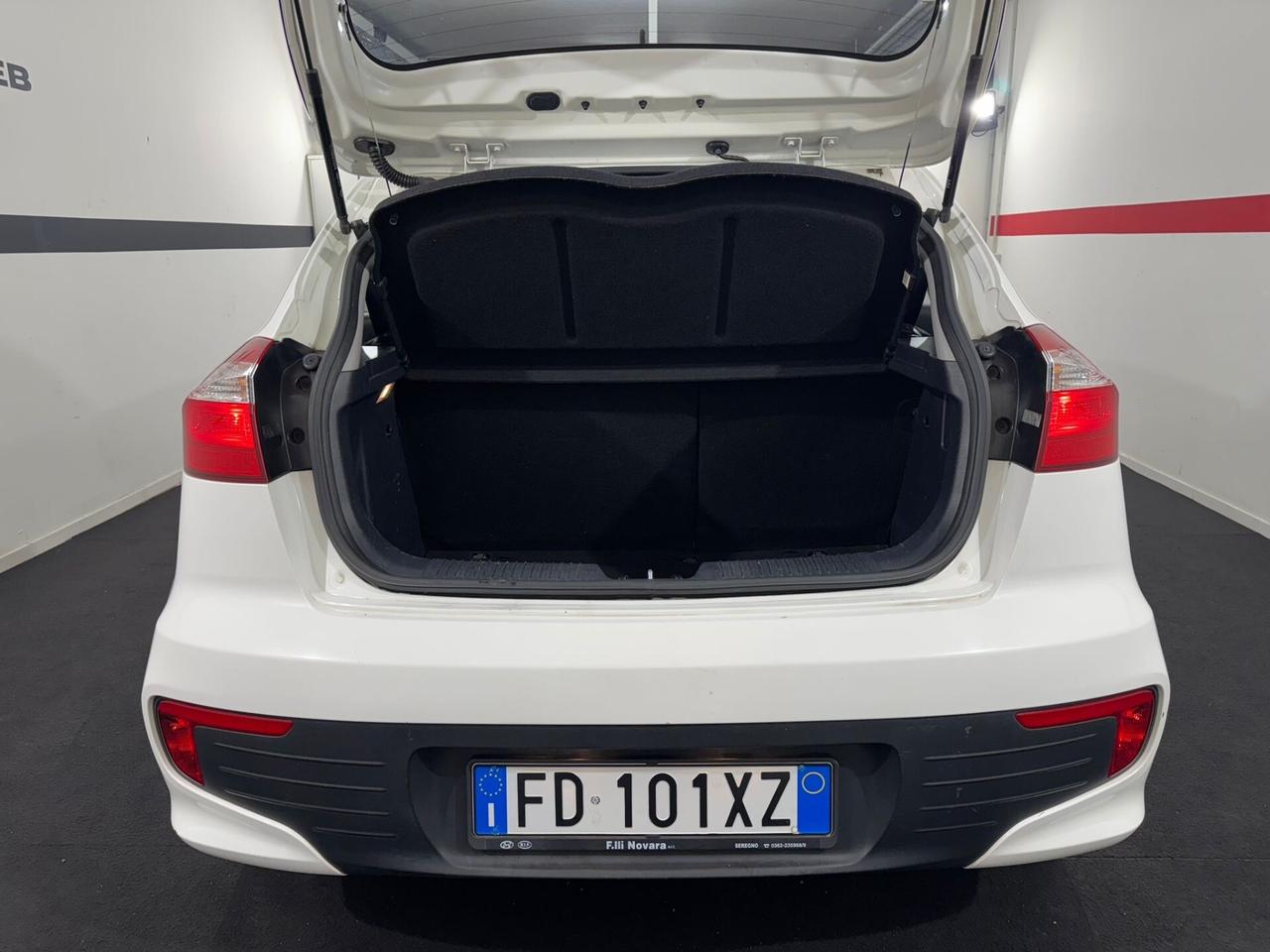 Kia Rio 1.1 CRDi 5p.S&S*NEOPATENTATI*