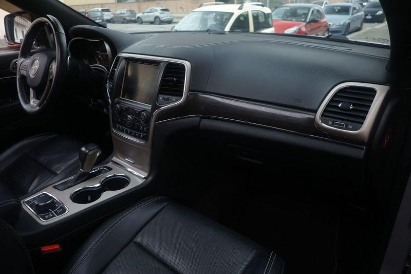 Jeep Grand Cherokee JEEP Grand Cherokee 3.0 V6 crd Overland 250cv auto 184KW ANNO 2017