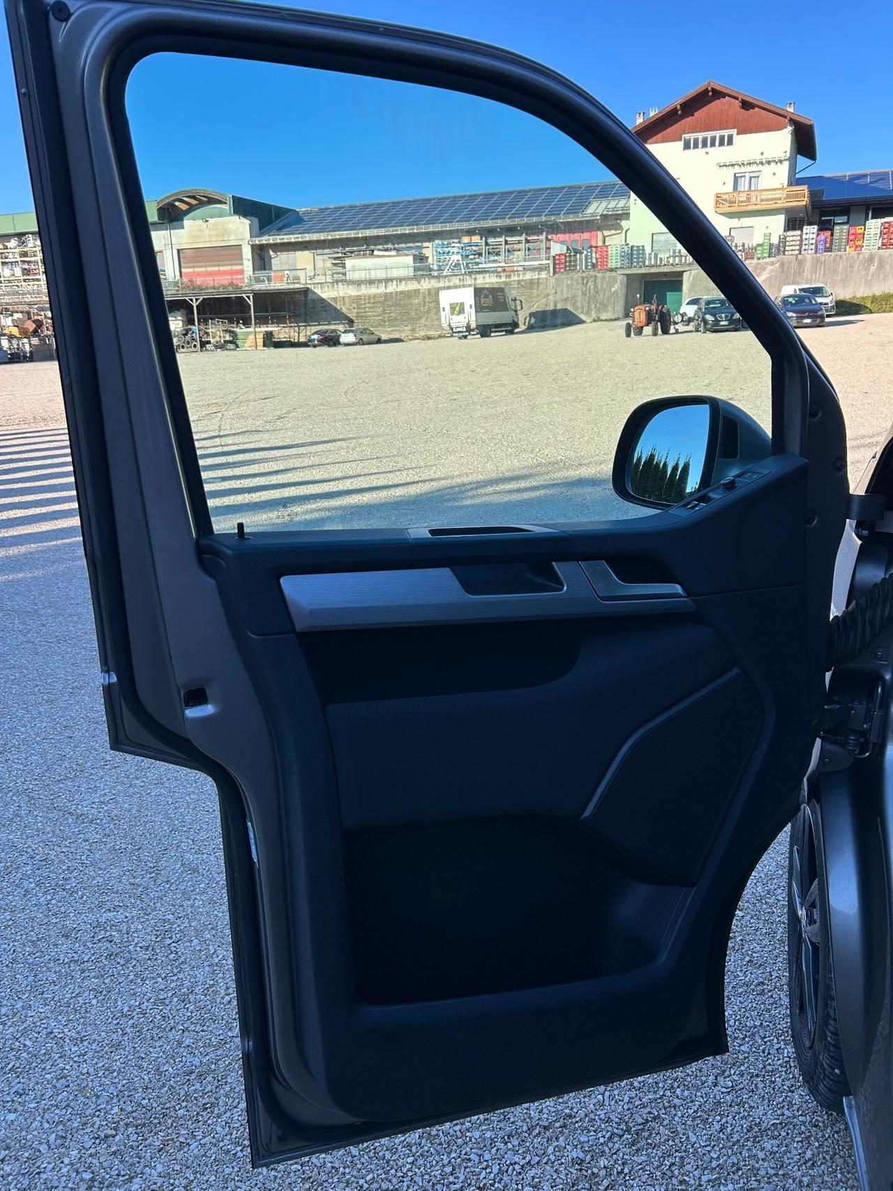 Volkswagen Multivan 2.0 TDI 140CV Comfortline