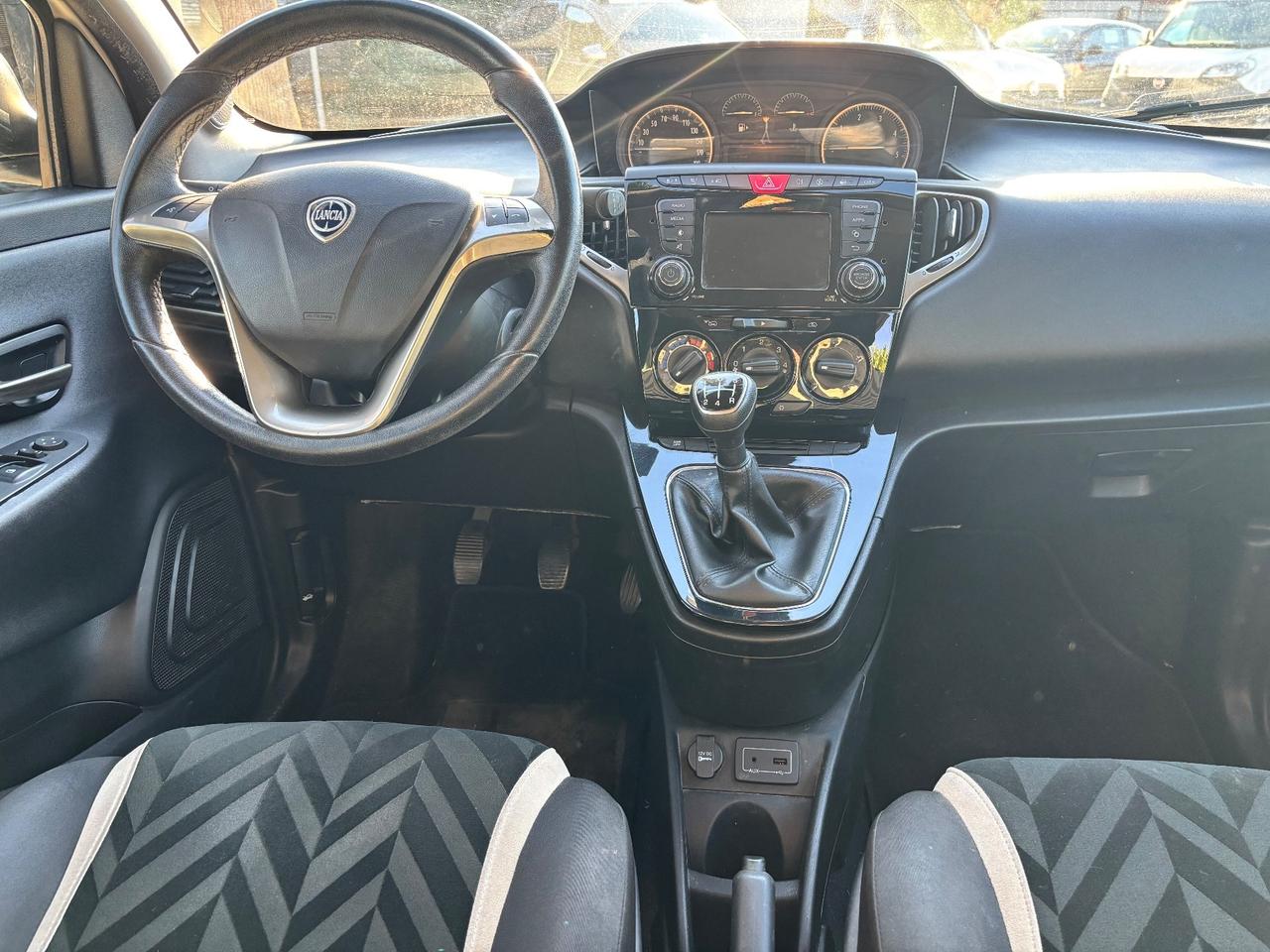 Lancia Ypsilon 1.3 MJT EURO 6