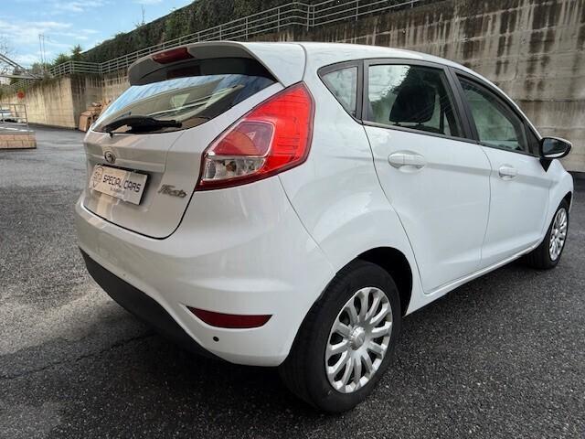 Ford Fiesta 1.4 Titanium GPL