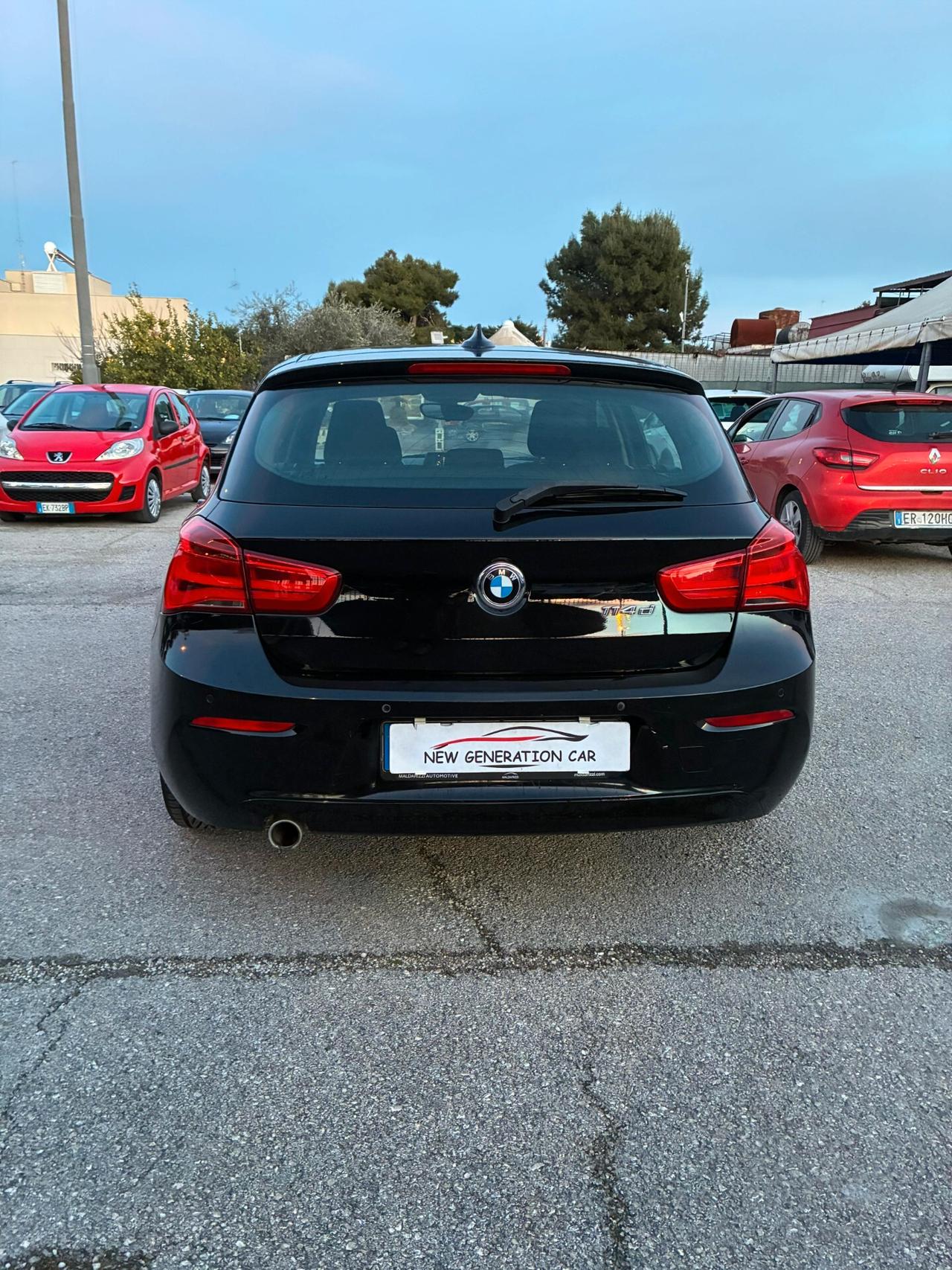 Bmw 114 114d 5p. Advantage