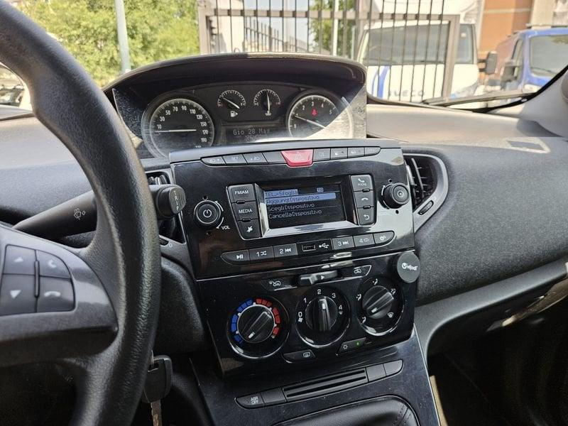 Lancia Ypsilon Ypsilon 1.2 Elefantino Blu ecochic Gpl 69cv my19