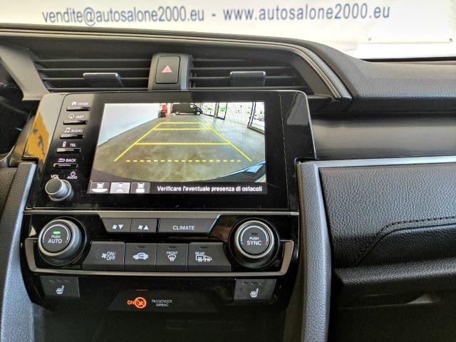 HONDA Civic 1.0T 5 porte Elegance Navi NEOPATENTATI