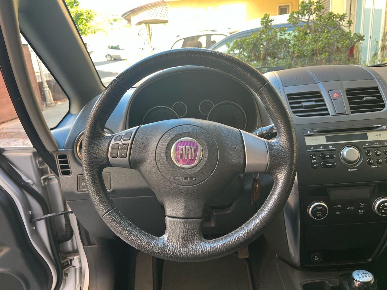 Fiat Sedici 2.0 MJT 16V DPF 4x4 Emotion