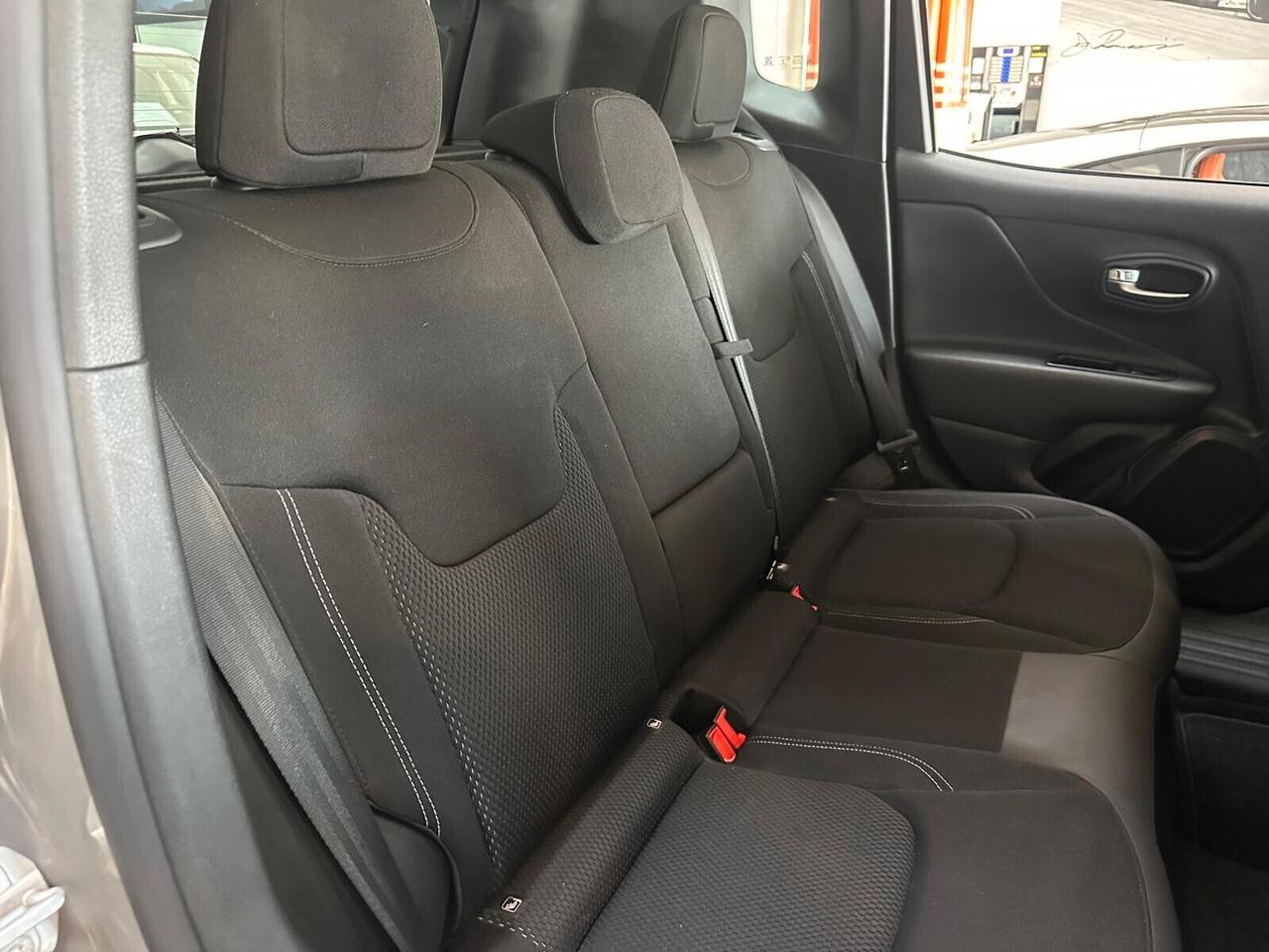 Jeep Renegade 1.6 Mjt DDCT 120 CV Limited FULL OPT. PARI AL NUOVO!!!