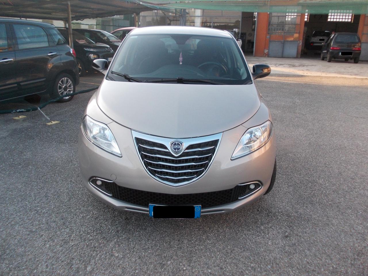 Lancia Ypsilon 1.2 69 CV 5 porte GPL Ecochic Gold-KM88105