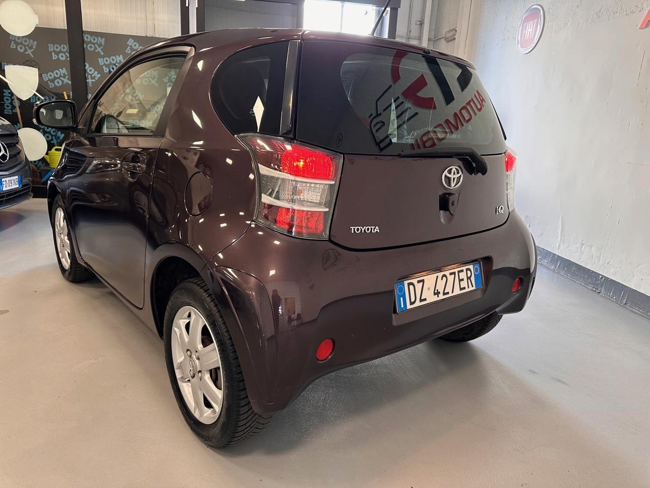 TOYOTA IQ 1.0 BENZINA CAMBIO AUTOMATICO