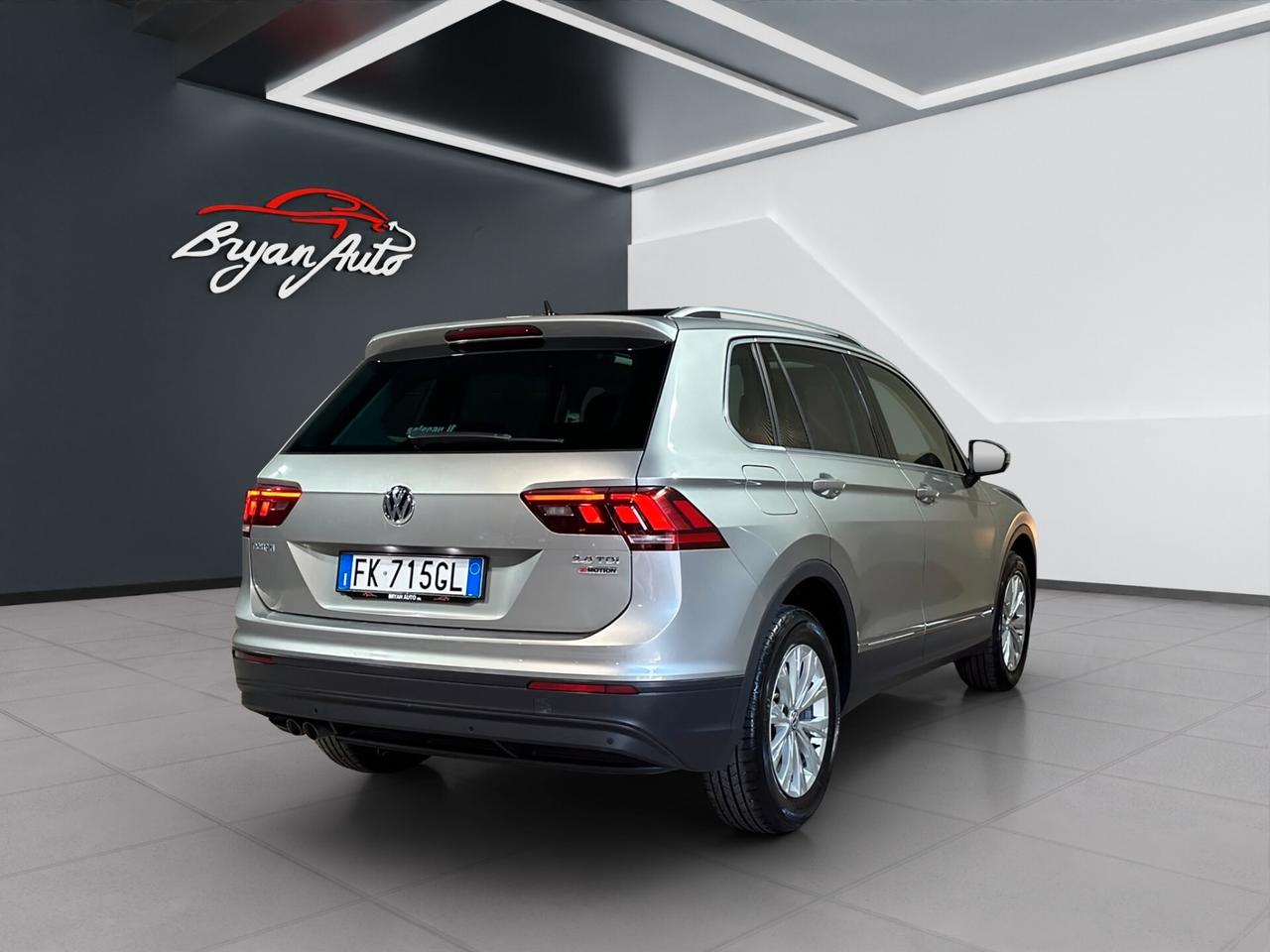 Volkswagen Tiguan 2.0 TDI SCR DSG 4MOTION Business BMT
