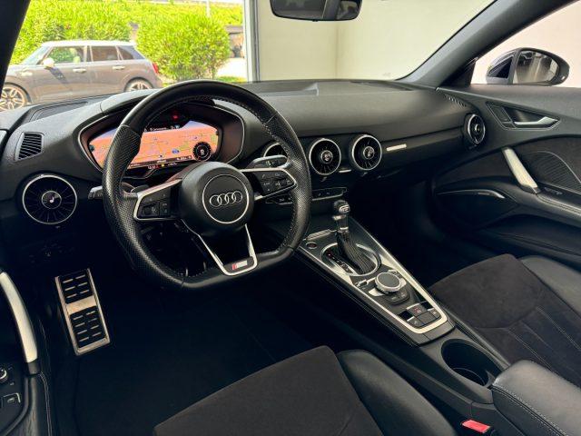 AUDI TT Roadster 2.0 TFSI quattro S tronic S line