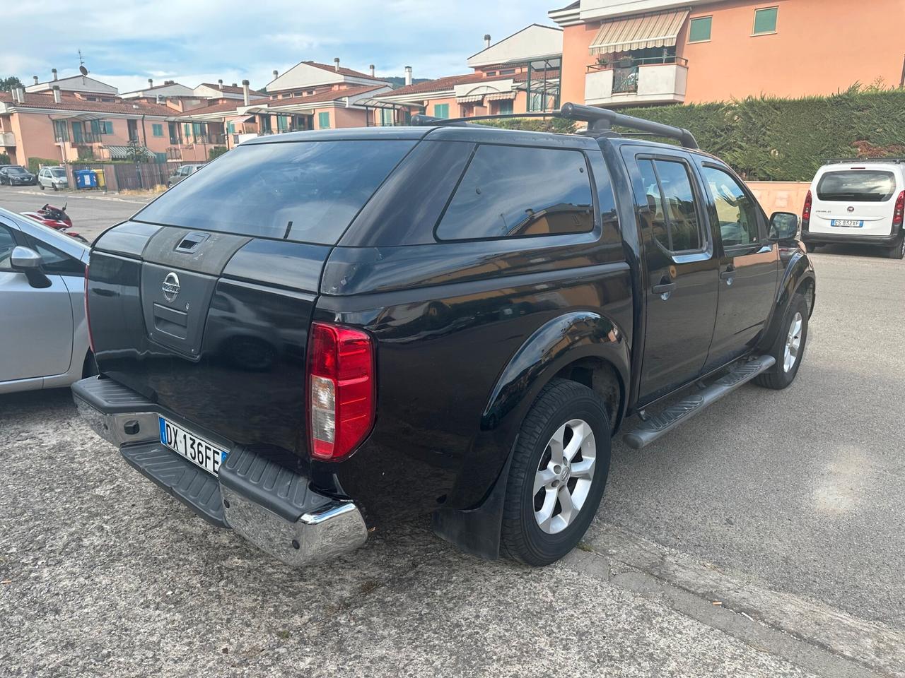 Nissan Navara 2.5 dCi 4 porte Double Cab Sport