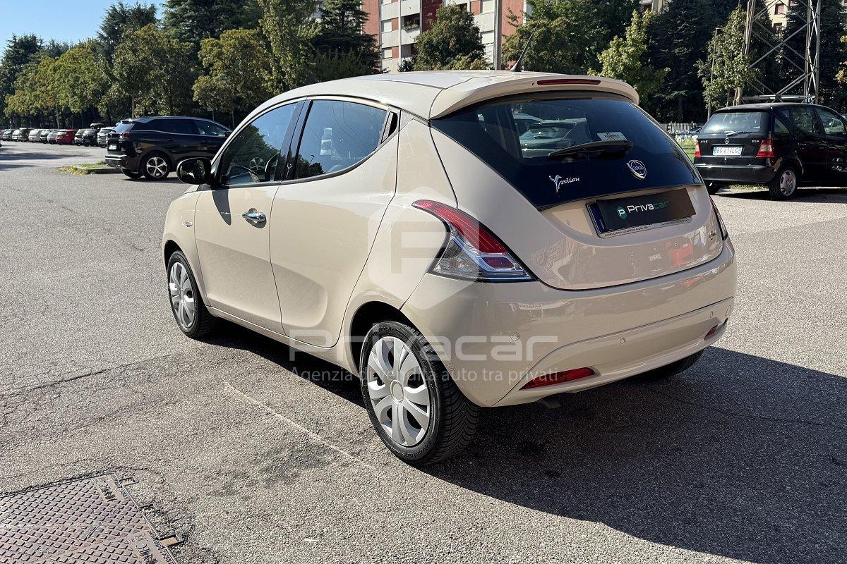 LANCIA Ypsilon 1.2 69 CV 5 porte Gold