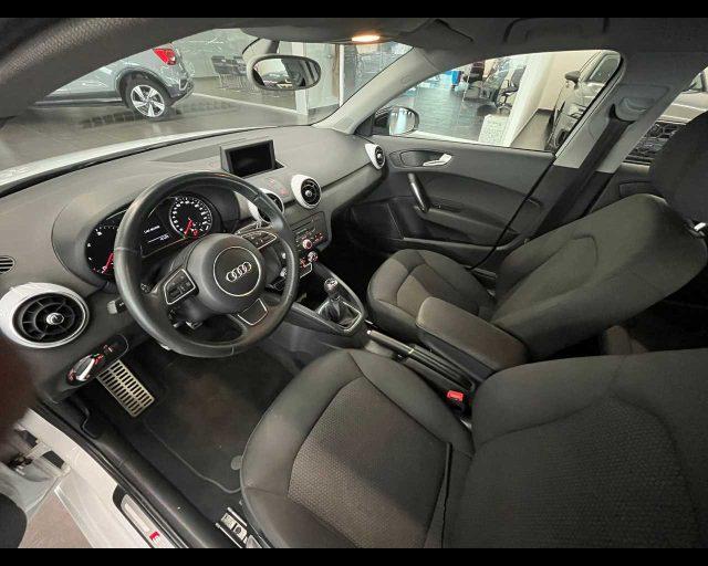 AUDI A1 SPB 1.6 TDI S line edition