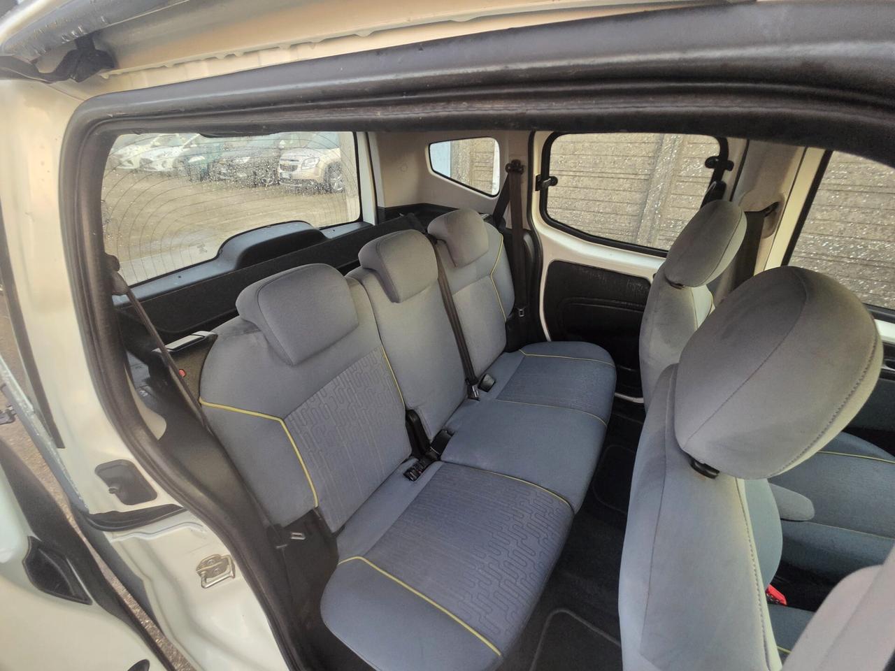 Peugeot Bipper Tepee 1.3 HDi 75 FAP Family