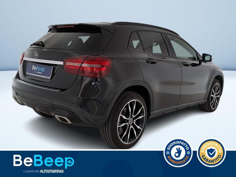 Mercedes-Benz GLA 200 D SPORT 4MATIC AUTO