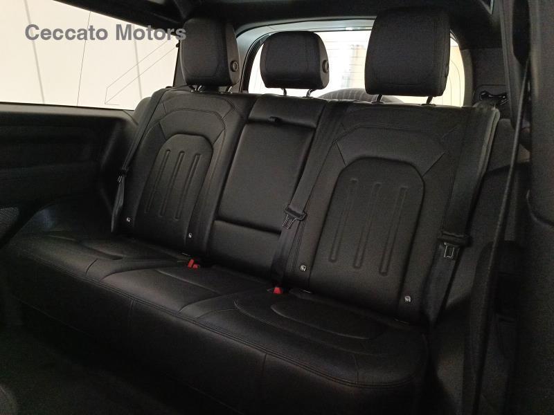 Land Rover Defender 90 3.0 I6 MHEV X-Dynamic S AWD Auto