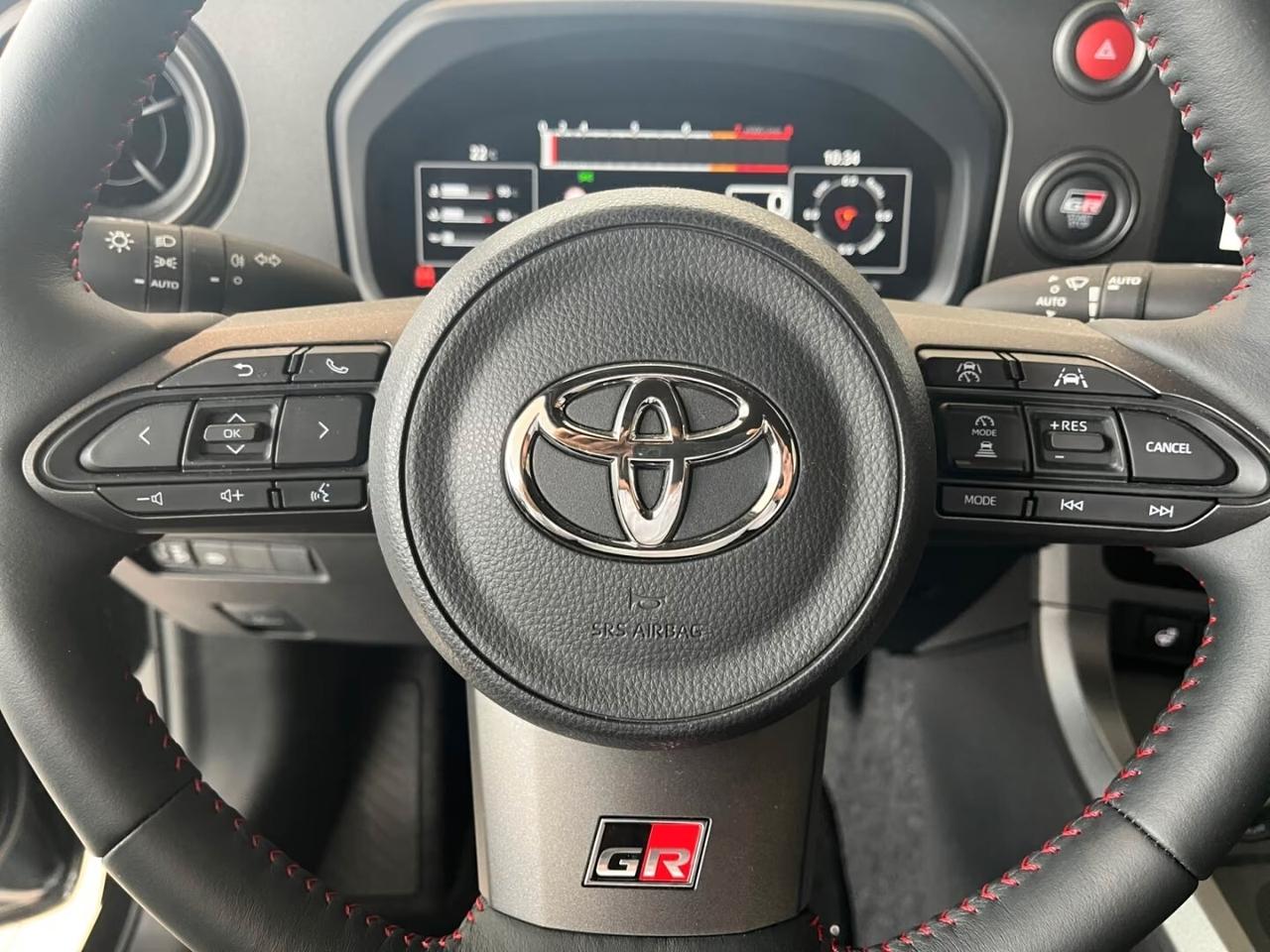 TOYOTA*YARIS*GR*280CV*GR-CIRCUIT*HIGH-PERFORMANCE*LED*CAMERA*CARBONIO*