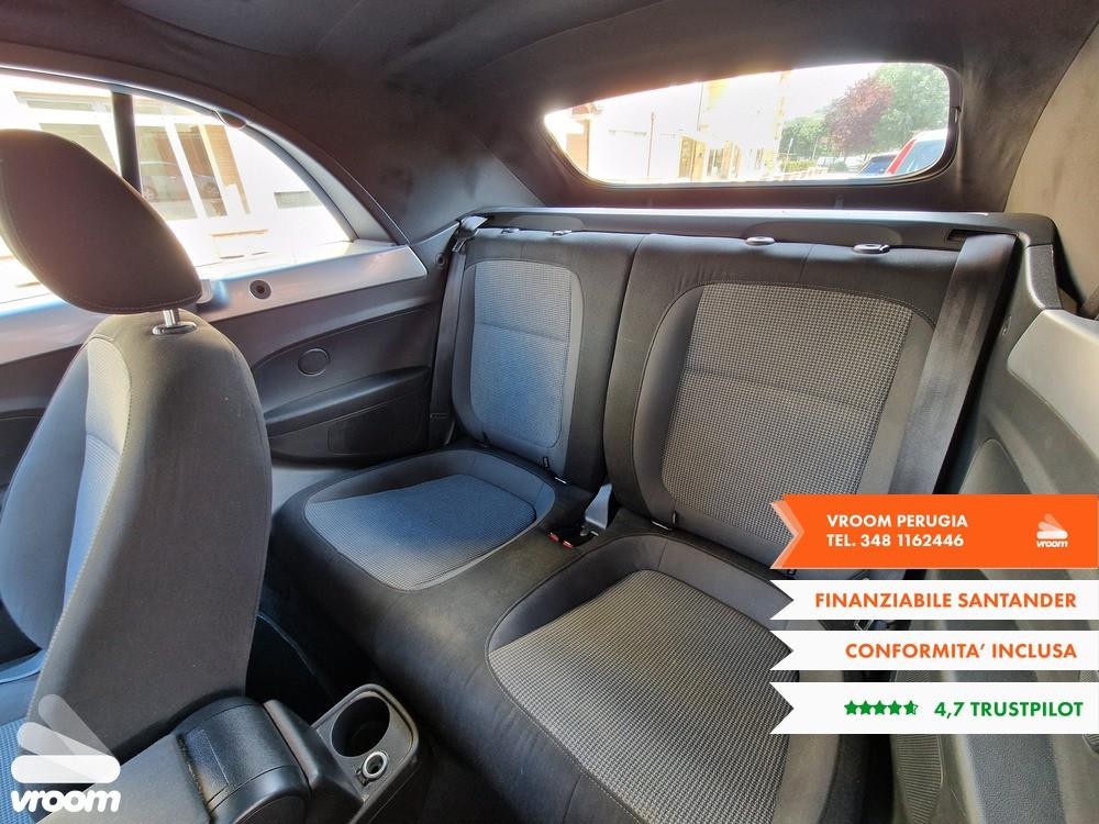 VW Maggiolino NEW BEETLE Cabrio 1.6 TDI Design