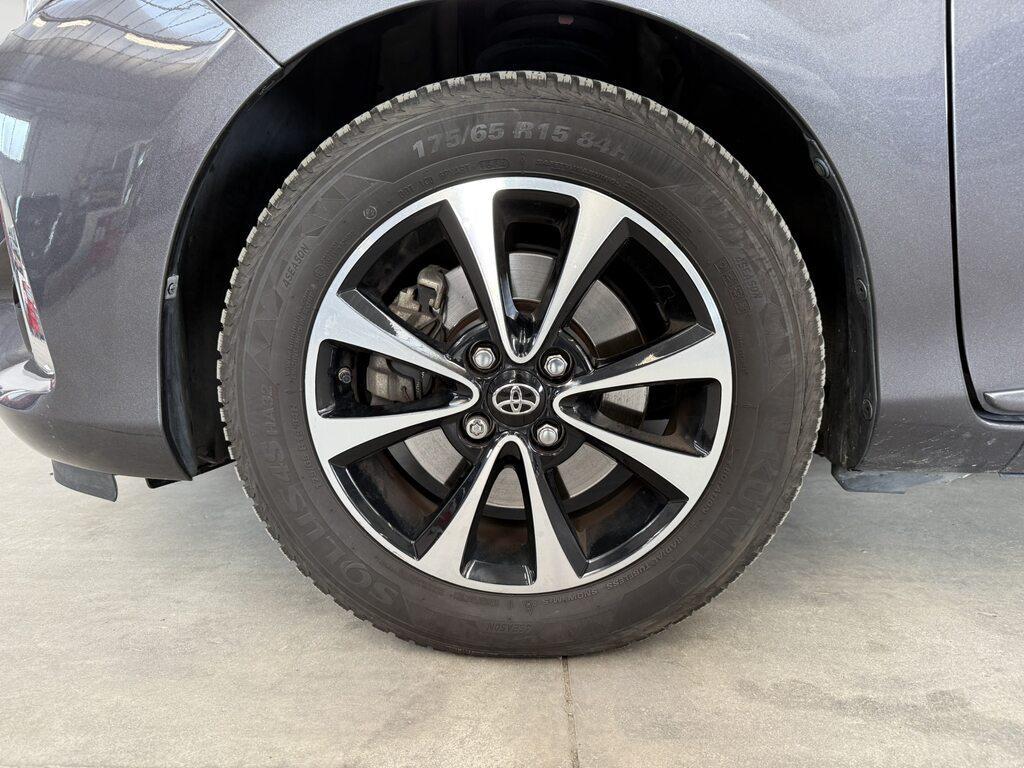 Toyota Yaris 5 Porte 1.5 VVT-i Hybrid Active E-CVT