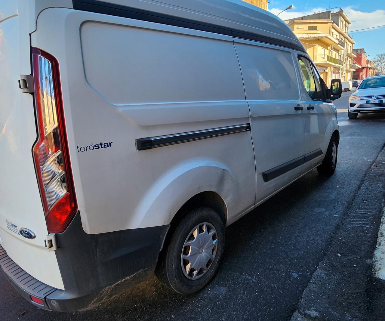 ford transit custom