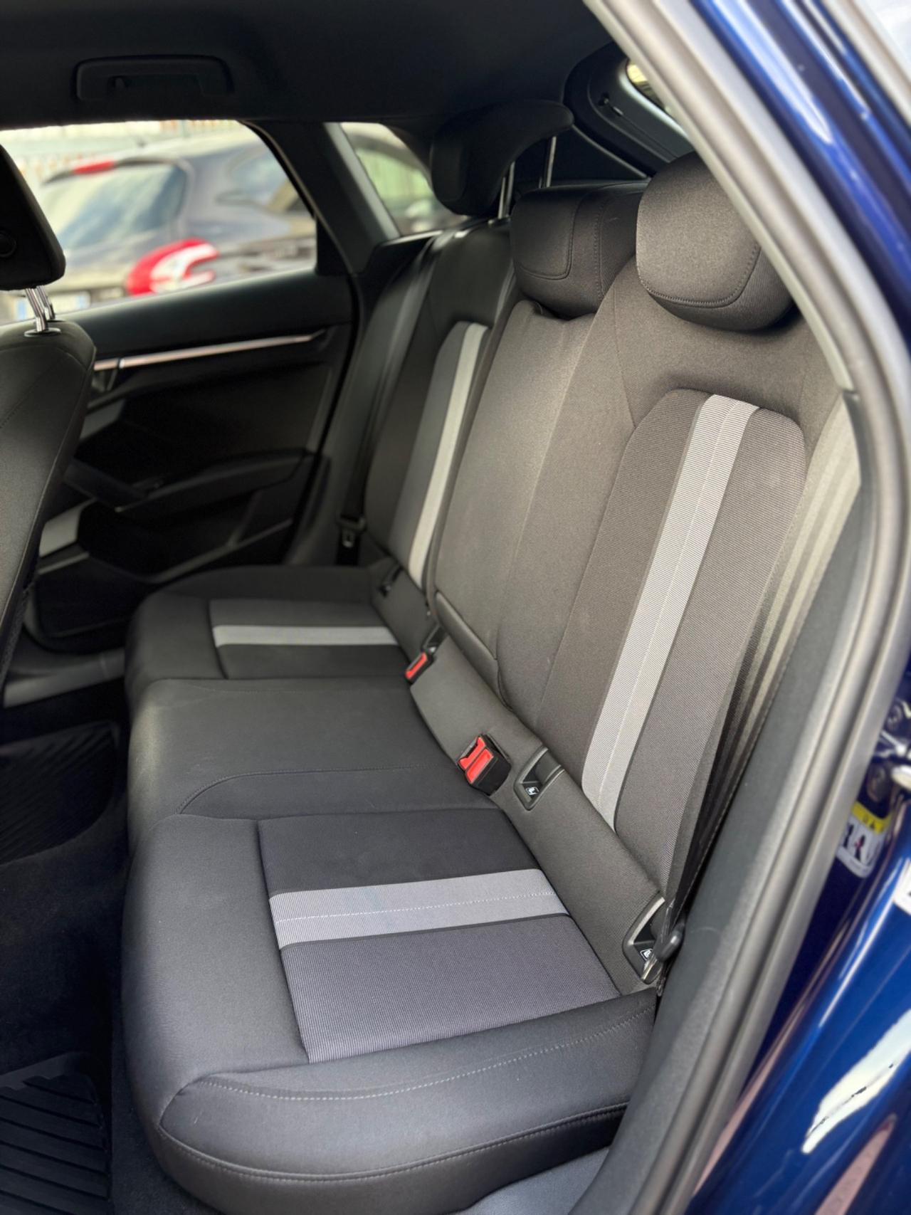 Audi A3 SPB 30 TDI S tronic line edition