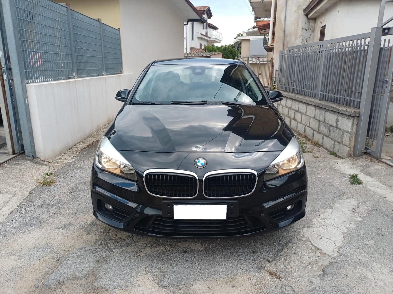 Bmw 2er Active Tourer 218d Luxury