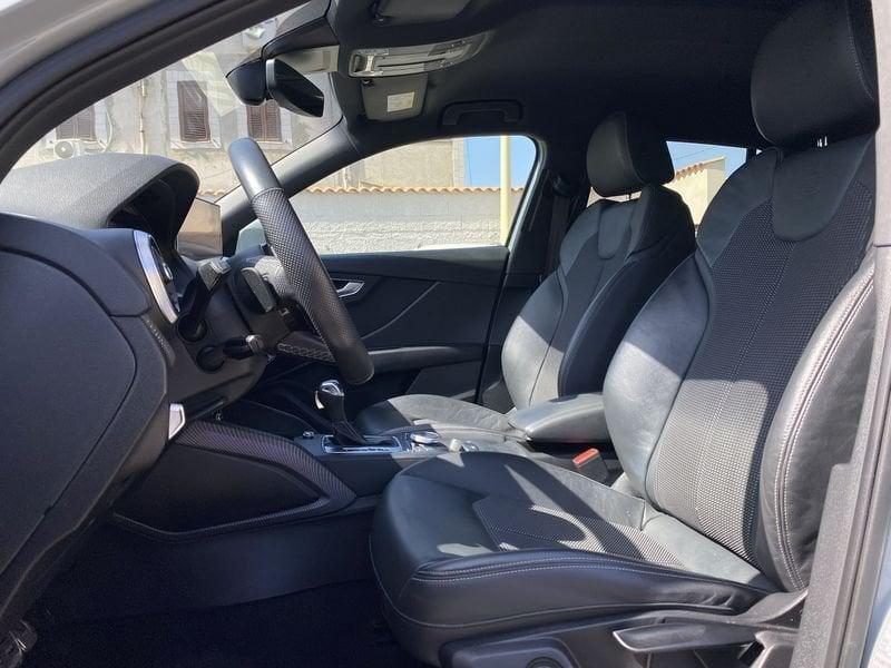 Audi Q2 S Line interno ed esterno 2.0 TDI 150CV s-tronic 35