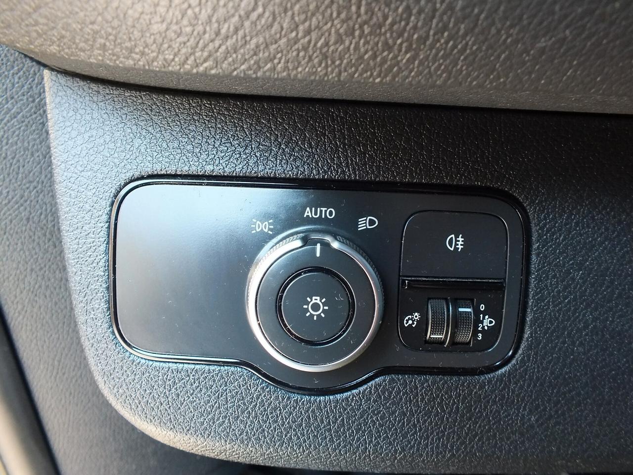 MERCEDES SPRINTER TETTO ALTO PASSO MEDIO