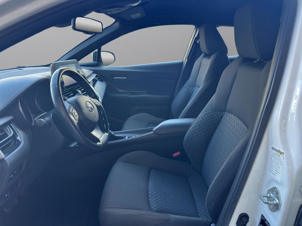 Toyota C-HR 1.8h Active e-cvt