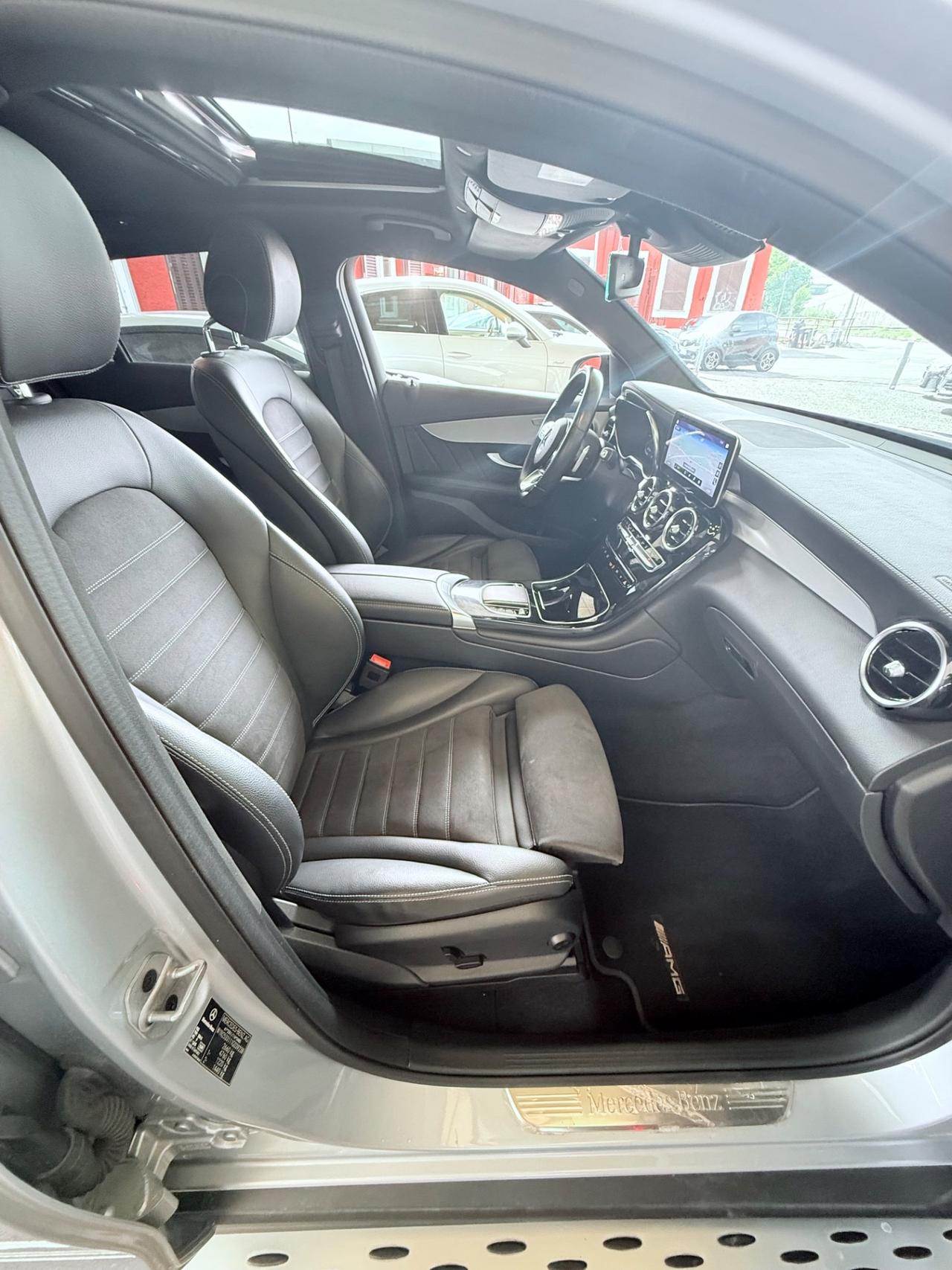 GLC 300 DE -4Matic-EQ-POWER -unipro-rate-unipro-AMG