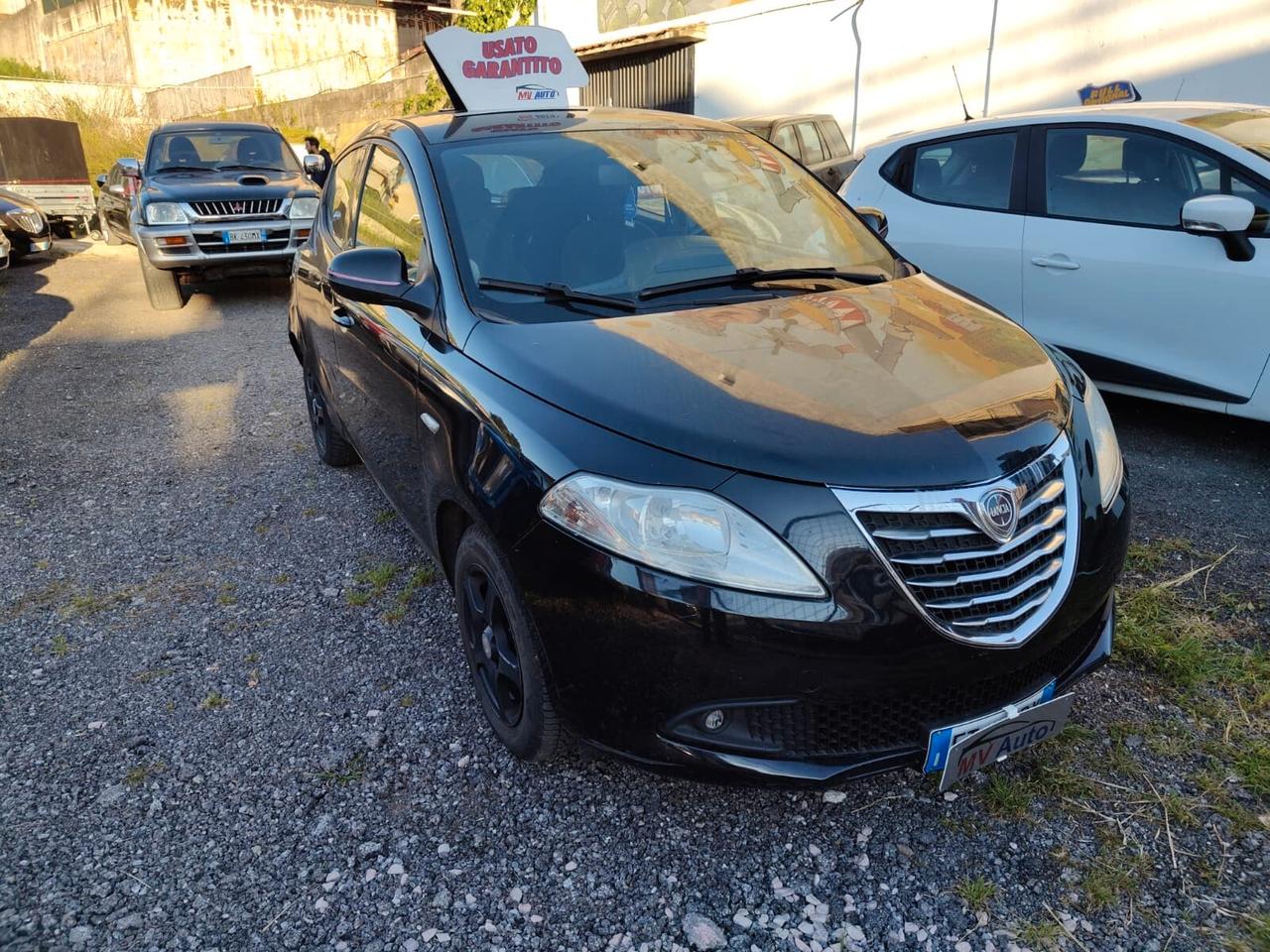 Lancia Ypsilon 1.2 69 CV 5 porte S&S Platinum