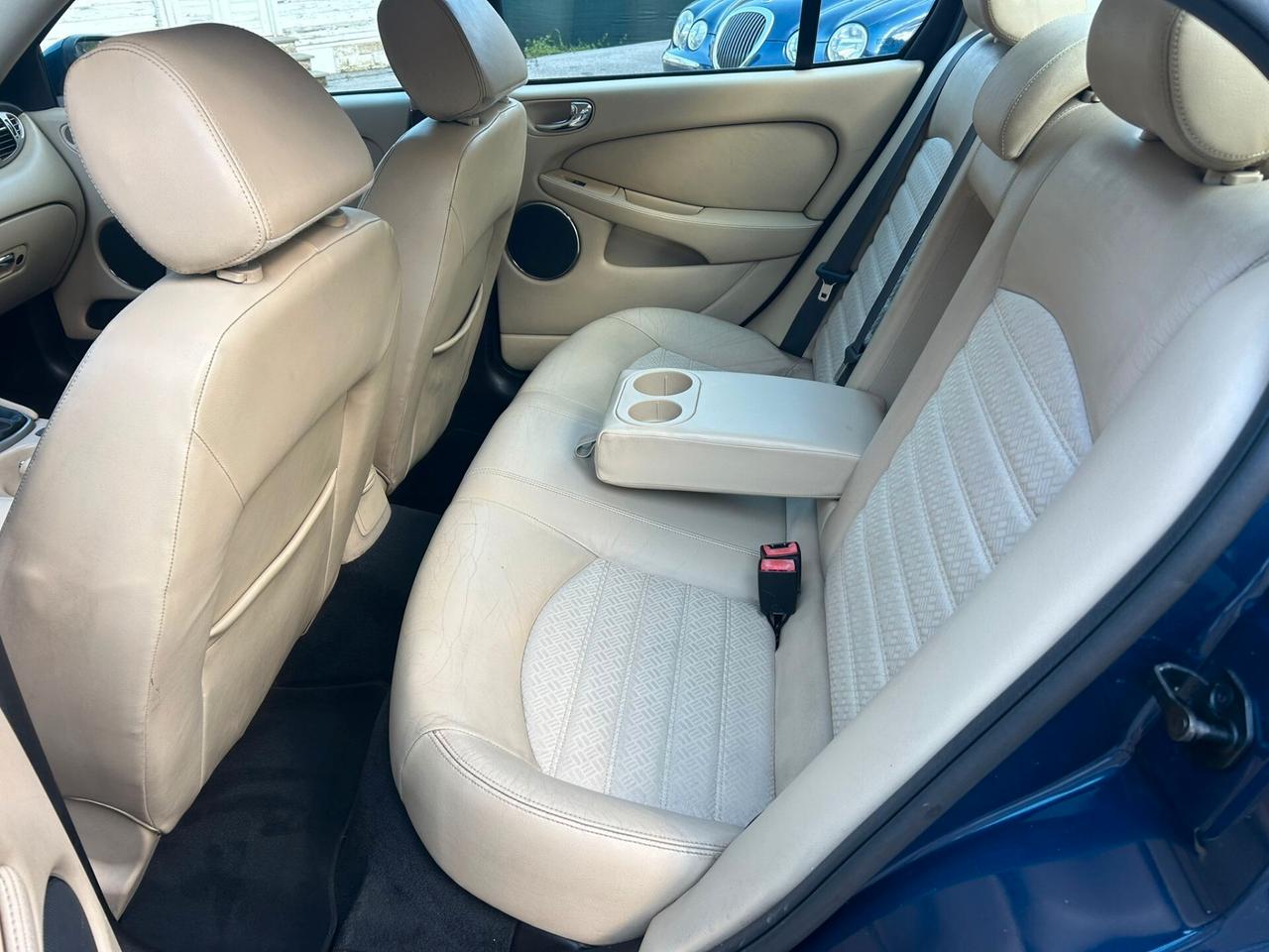 Jaguar X-Type 2.0D cat Luxury