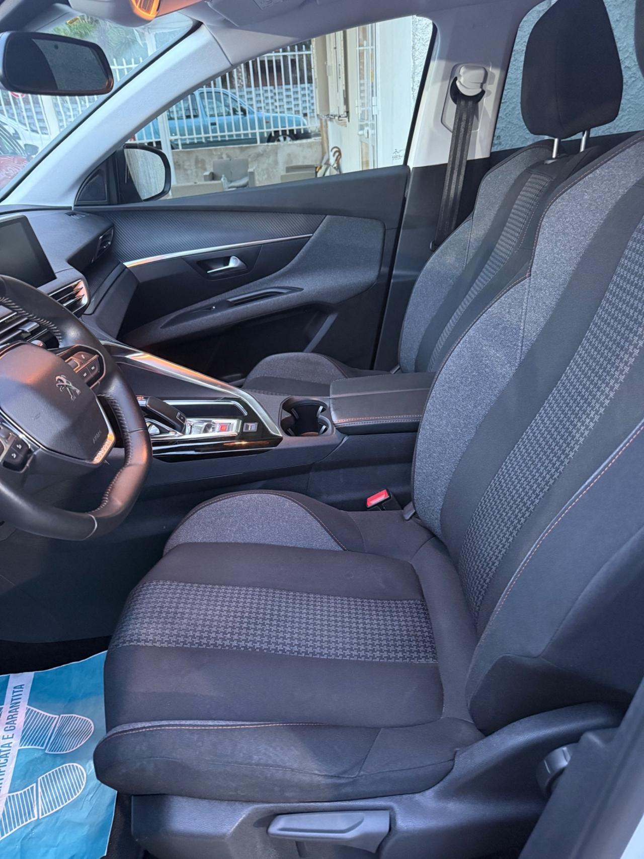 Peugeot 3008 BlueHDi 130 S&S Allure