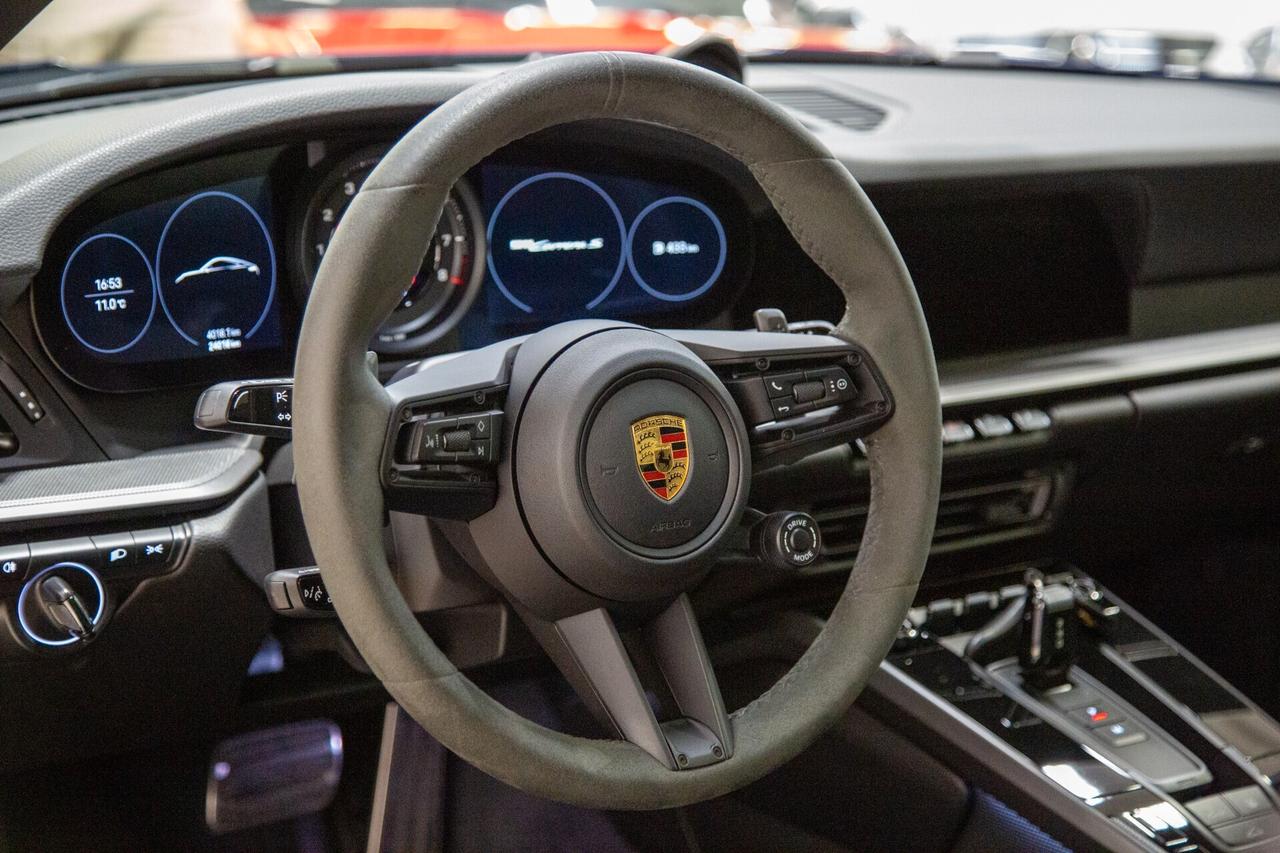 Porsche 911 992 Carrera S